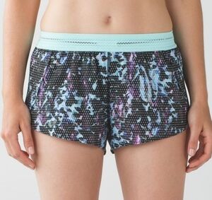 Lululemon Split Second Short Tranquil Blue Size 10
